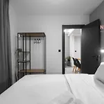 8, Nilie Hospitality Mgmt סלוניקי