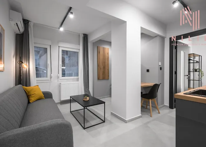 8, Nilie Hospitality Mgmt Apartment *