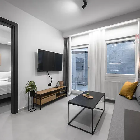 8, Nilie Hospitality Mgmt Lägenhet *