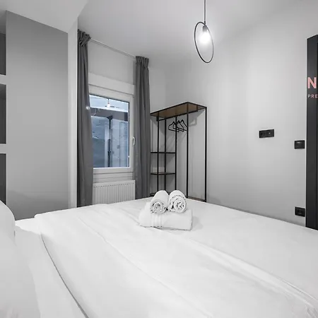 8, Nilie Hospitality Mgmt テッサロニキ