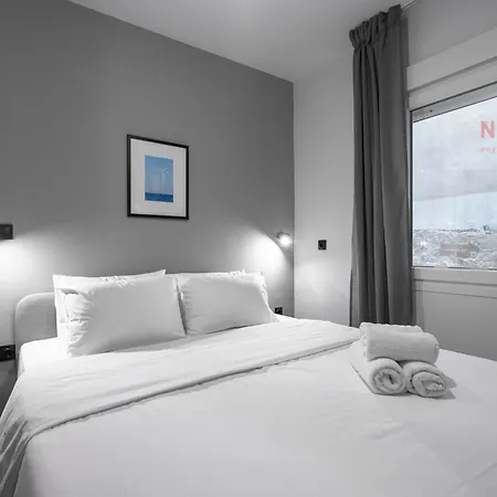8, Nilie Hospitality Mgmt * テッサロニキ