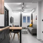 8, Nilie Hospitality Mgmt Apartamento Tessalónica
